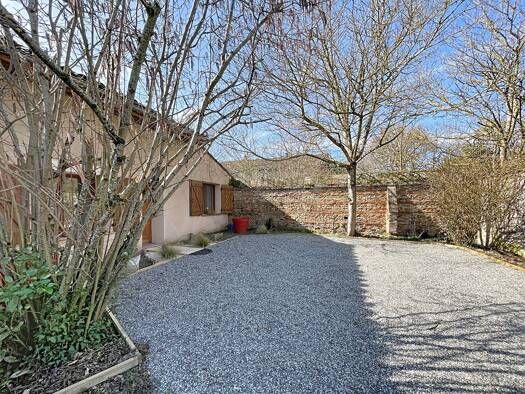 Maison à louer 1 900 € 6 pièces 4 chambres 140 m² 250 m² de terrain Canal Saint Martory Frouzins 31270