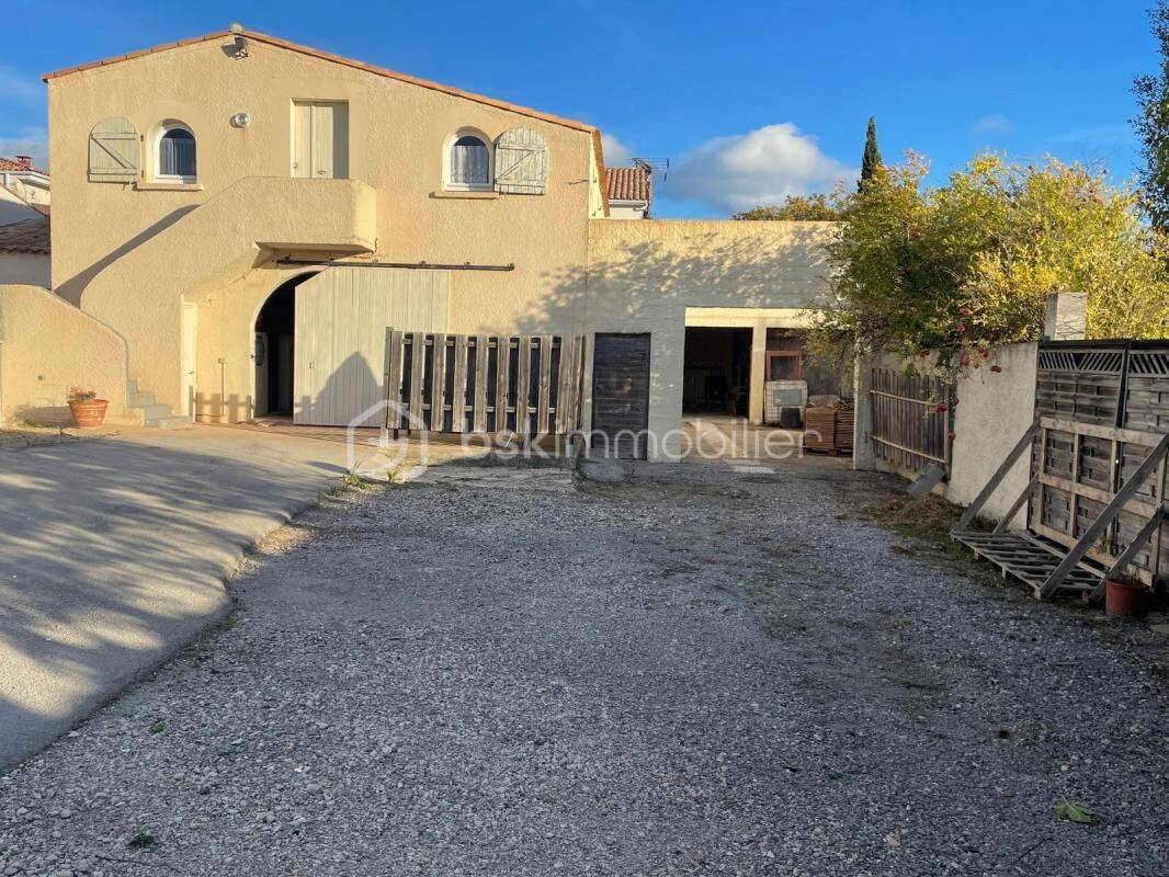 Maison à vendre, 200m², VIC LA GARDIOLE