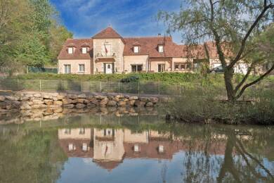 Demeure à vendre 889 000 € 9 pièces 4 chambres 290 m² 38 008 m² de terrain Saint-Paul 60650