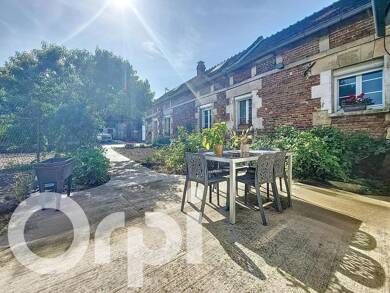 Maison à vendre 286 000 € 5 pièces 3 chambres 142 m² 2 105 m² de terrain Longueil-Sainte-Marie 60126