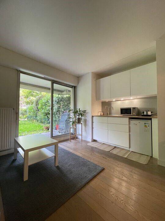 Maison à louer, 28m², COURBEVOIE