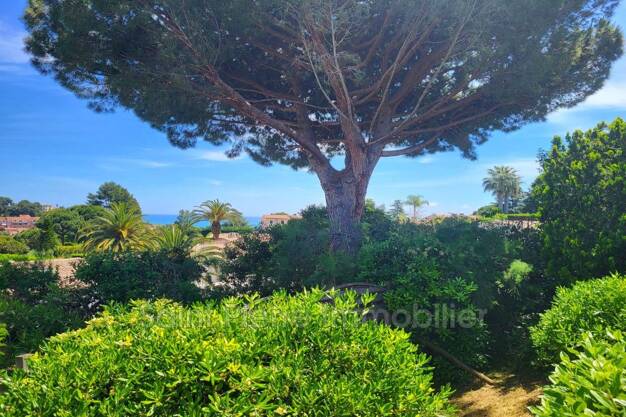 Villa à vendre 1 100 000 € 4 pièces 3 chambres 88,2 m² 662 m² de terrain Vaug Villeneuve-Loubet 06270