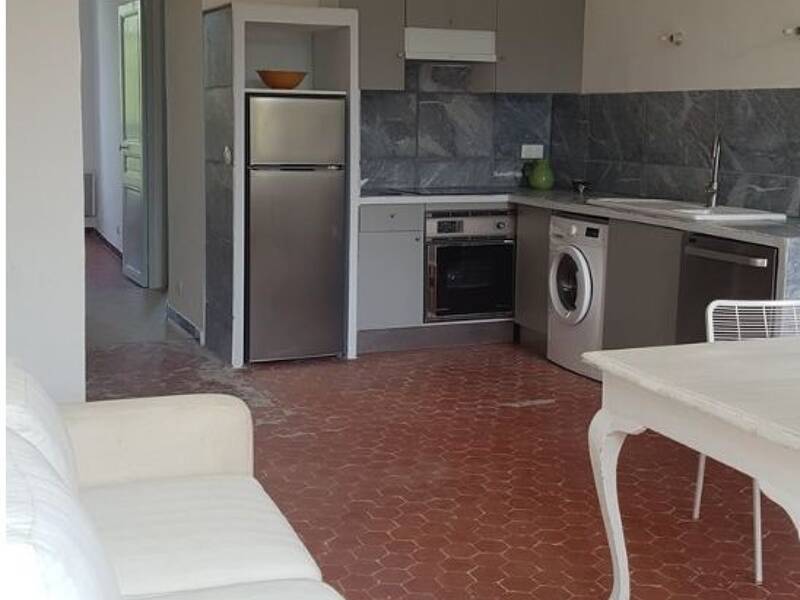 Maison à louer, 49m², MARSEILLE 4E