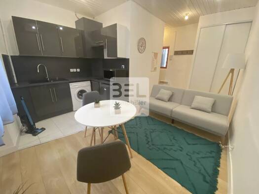 Studio à louer 405 € 1 pièce 19 m² 1er étage Nord Pont-Saint-Esprit 30130