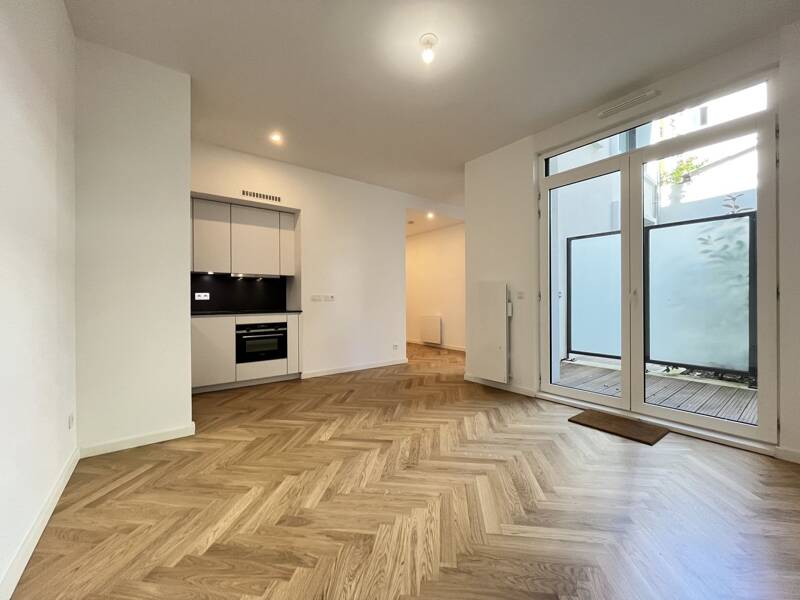 Maison à louer, 45m², PARIS 18E