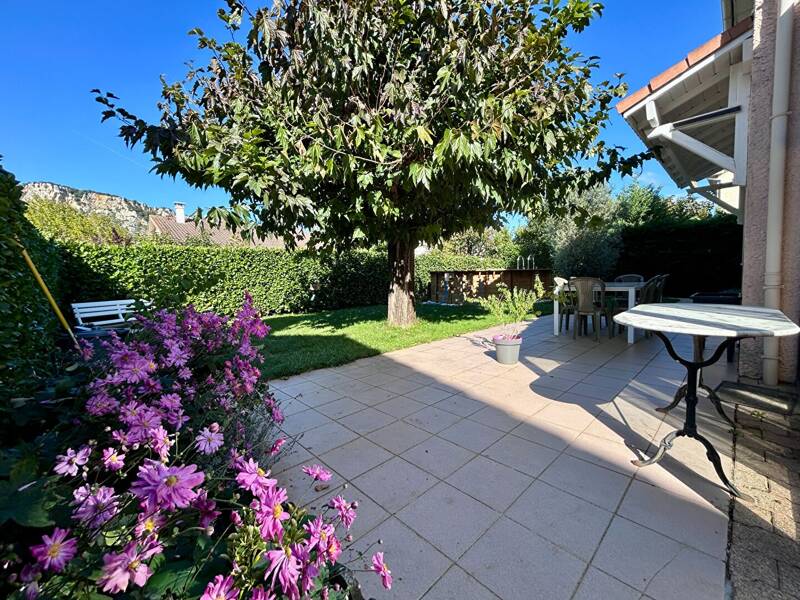 Maison à vendre, 129m², GUILHERAND GRANGES