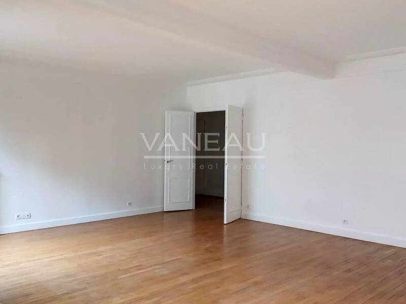 Maison à louer, 109m², PARIS 8E