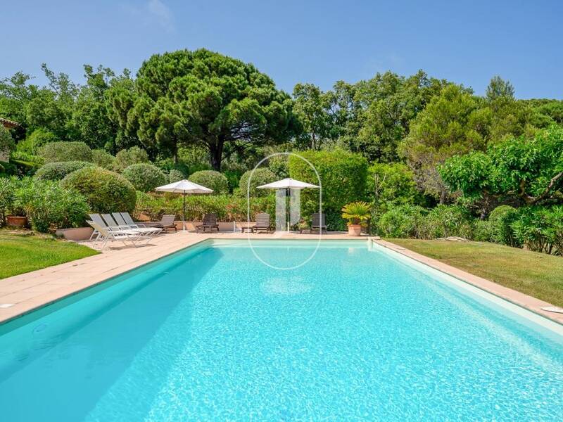Maison à vendre, 300m², LA CROIX VALMER