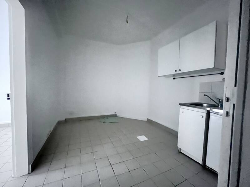 Maison à louer, 24m², PARIS 19E