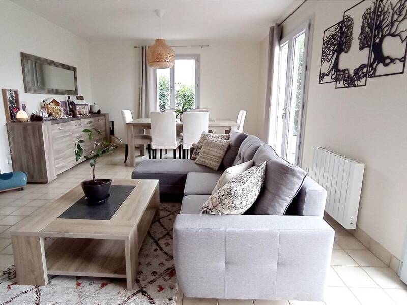 Maison à vendre, 137m², SAINT ETIENNE DE CHIGNY
