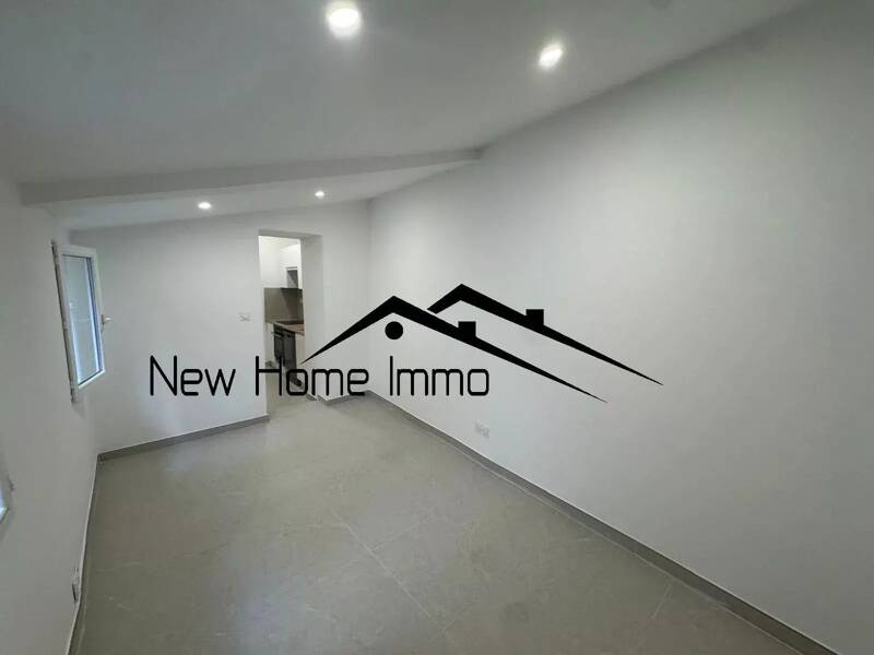 Maison à louer, 40m², MARSEILLE 8E