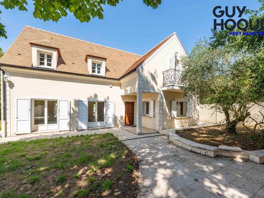 Maison à vendre 594 990 € 8 pièces 5 chambres 200 m² 858 m² de terrain Nord Ouest Vert-Saint-Denis 77240