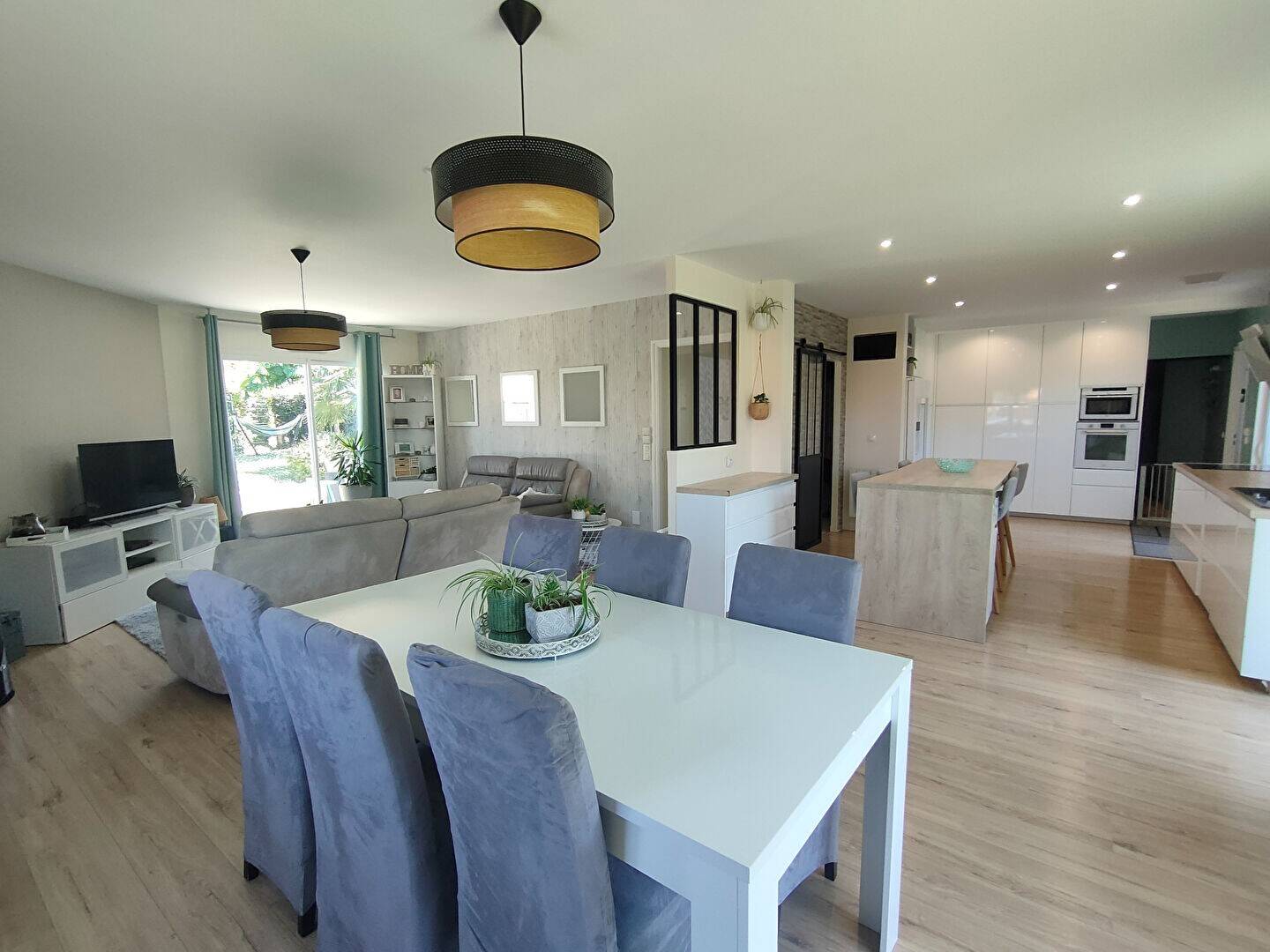 Maison à vendre, 247m², LA ROCHE SUR YON