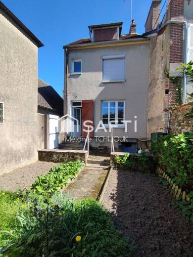 Maison à vendre 75 000 € 5 pièces 3 chambres 96 m² 123 m² de terrain Chatillon-Coligny 45230