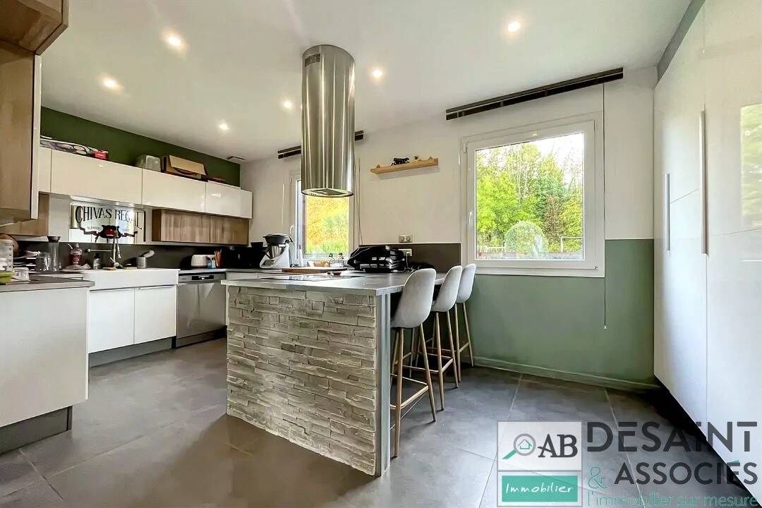 Maison à vendre, 138m², VOULANGIS
