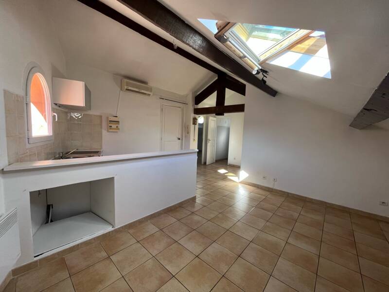 Maison à louer, 48m², LE BEAUSSET