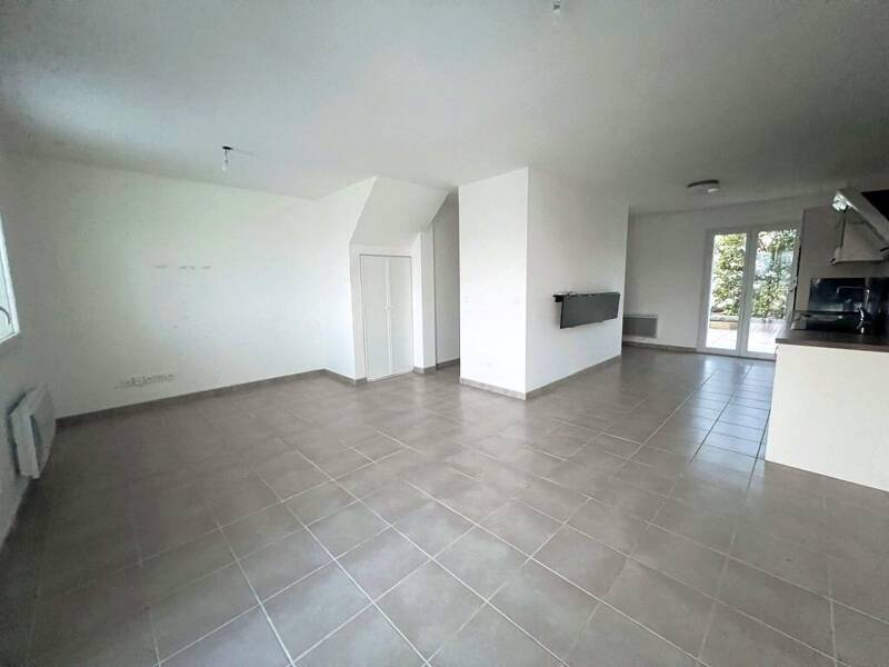 Maison à louer, 85m², AIGUES MORTES