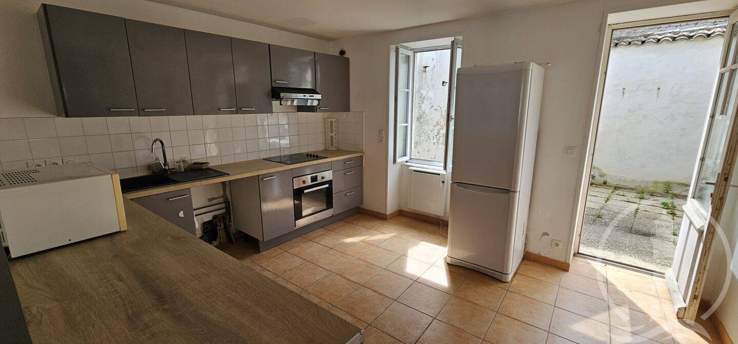 Maison à vendre, 183m², SAINT CLEMENT DES BALEINES