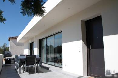Appartement à louer - Neuf 2 067 € 3 pièces 2 chambres 93,4 m² Dernier étage, Étage 1/1 Ecarts Sud Valbonne 06560