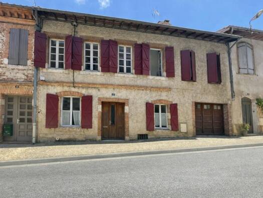 Maison à vendre 198 000 € 7 pièces 6 chambres 181 m² 170 m² de terrain Gimont 32200