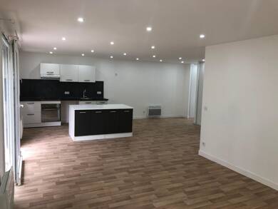Maison à louer 1 570 € 5 pièces 4 chambres 112 m² Saphir Longjumeau 91160