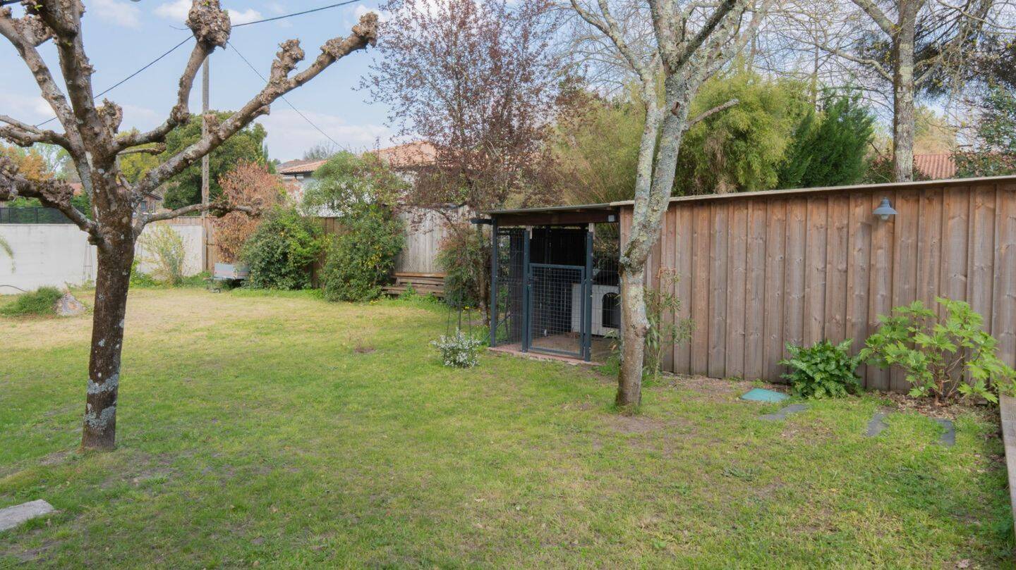 Maison à vendre, 180m², MERIGNAC