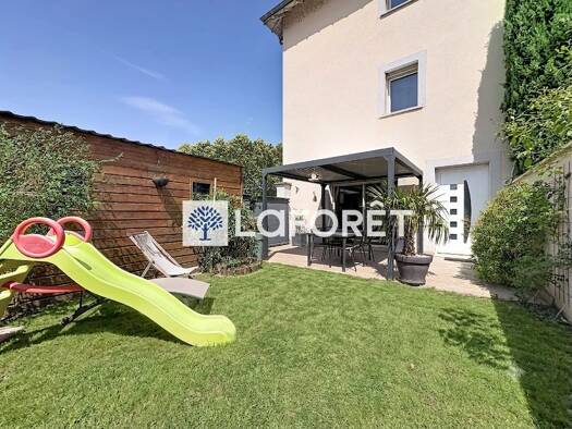Maison à vendre 349 500 € 5 pièces 3 chambres 130 m² 138 m² de terrain Est Miribel 01700