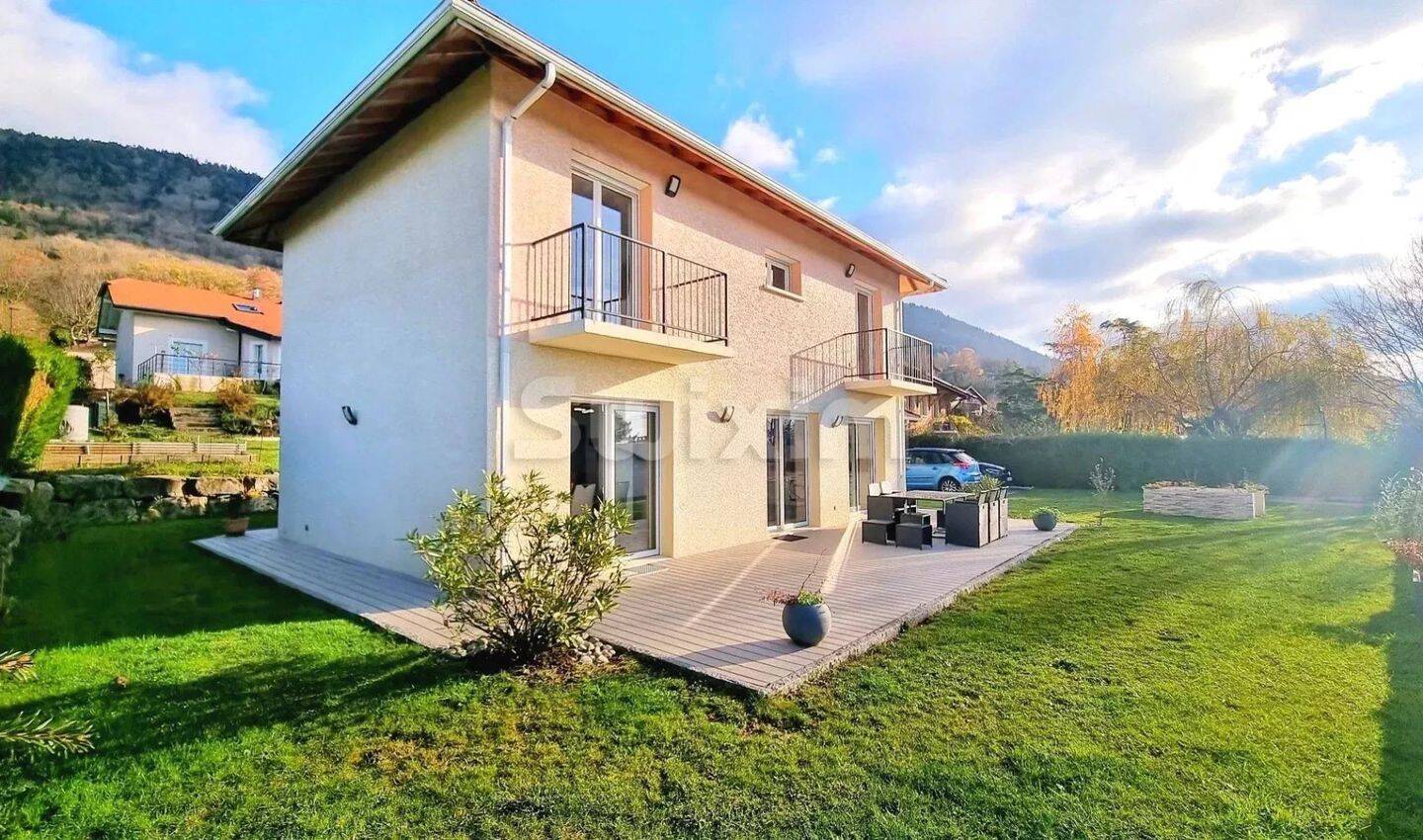 Maison à vendre, 121m², SAINT CERGUES