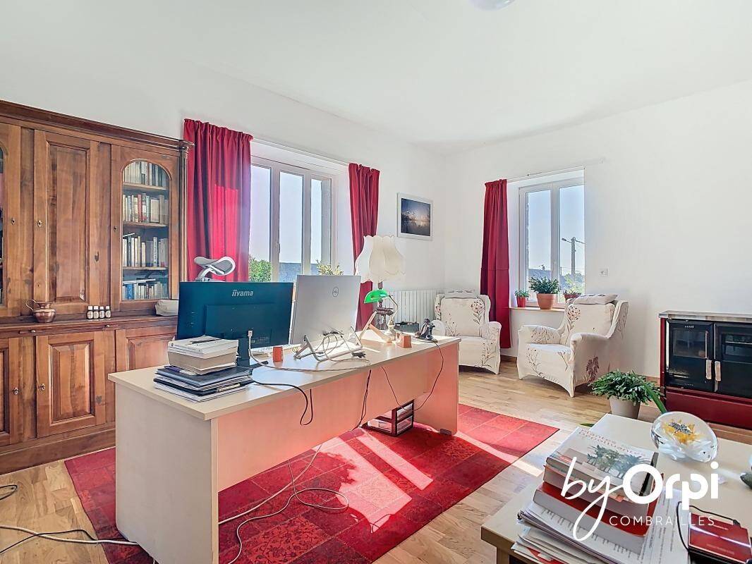 Maison à vendre, 221m², SAINT MAURICE PRES PIONSAT