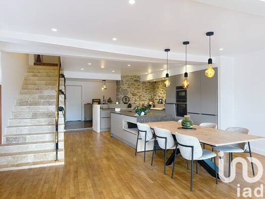 Maison de ville à vendre 399 000 € 6 pièces 5 chambres 197 m² Plancoët 22130