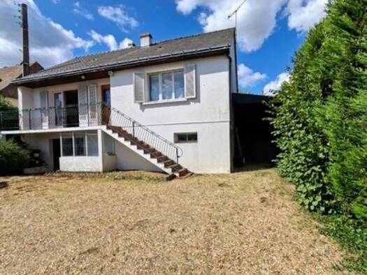 Maison de ville à vendre 168 800 € 4 pièces 2 chambres 72 m² 1 500 m² de terrain Lussault-sur-Loire 37400