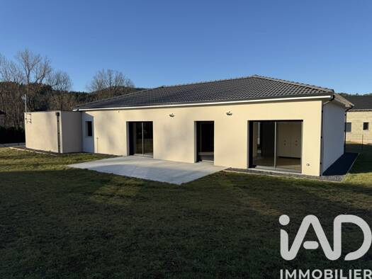 Maison de plain-pied à vendre 379 000 € 4 pièces 3 chambres 115,6 m² 1 267 m² de terrain Saint-Pierre-Eynac 43260