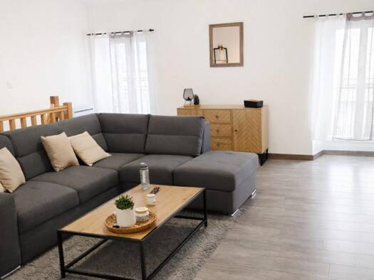 Maison à vendre 148 000 € 4 pièces 2 chambres 107 m² 52 m² de terrain Centre Ruelle-sur-Touvre 16600