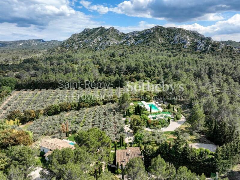 Maison à vendre, 280m², EYGALIERES