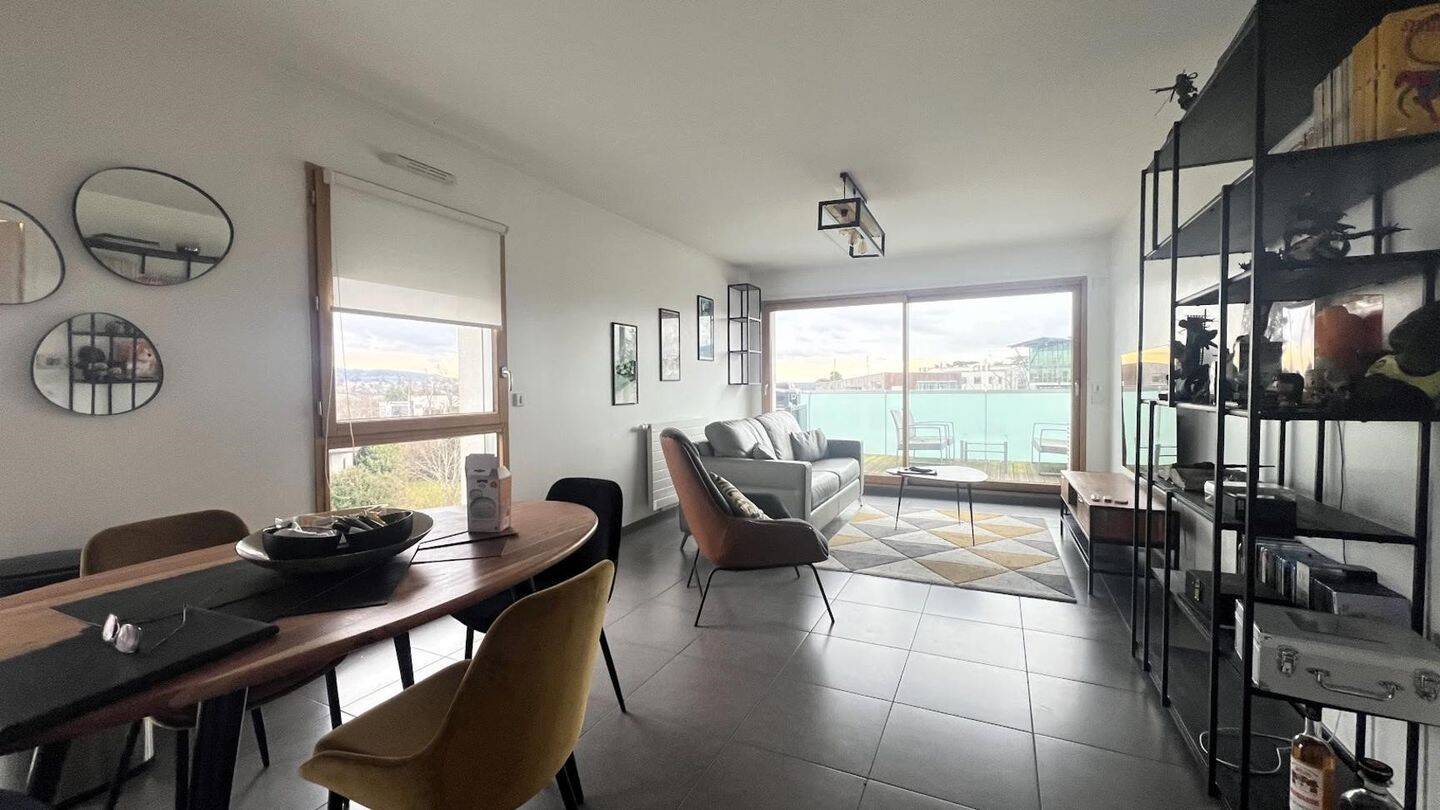 Maison à vendre, 70m², LA TOUR DE SALVAGNY