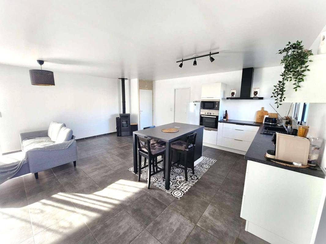 Maison à vendre, 101m², LA LIMOUZINIERE