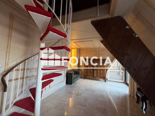 Appartement à louer 1 500 € 4 pièces 3 chambres 101,8 m² 3ème étage Deauville 14800