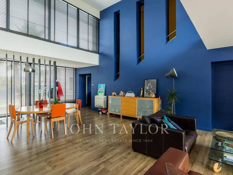 Maison à vendre, 186m², LEOGNAN