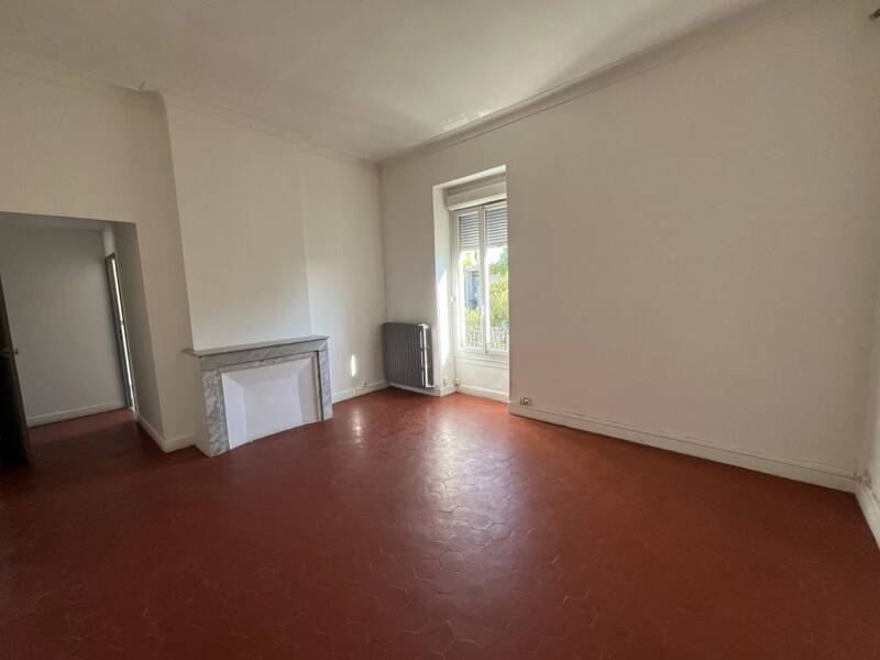 Maison à louer, 87m², NIMES