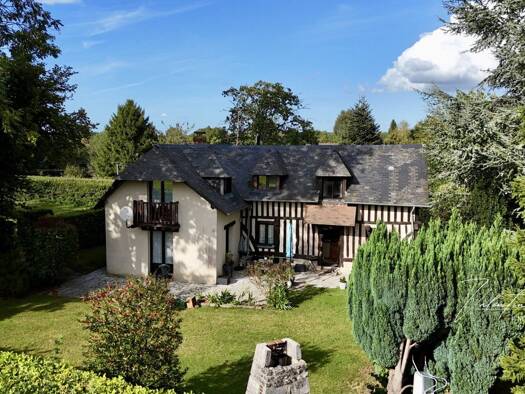 Maison à vendre 320 000 € 7 pièces 4 chambres 139 m² 1 673 m² de terrain Pont-l'Évêque 14130
