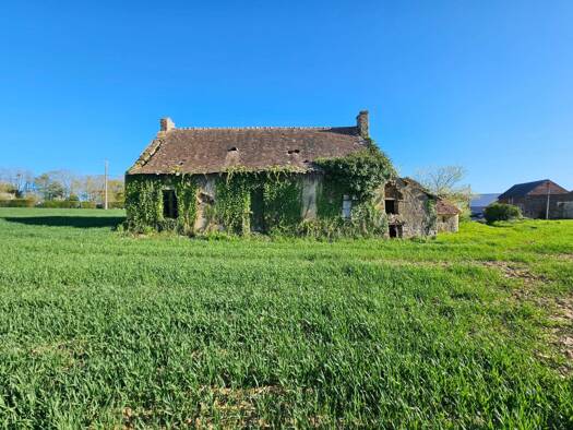 Maison à vendre 29 500 € 3 pièces 1 chambre 115 m² Saint-Jean-d'Assé 72380