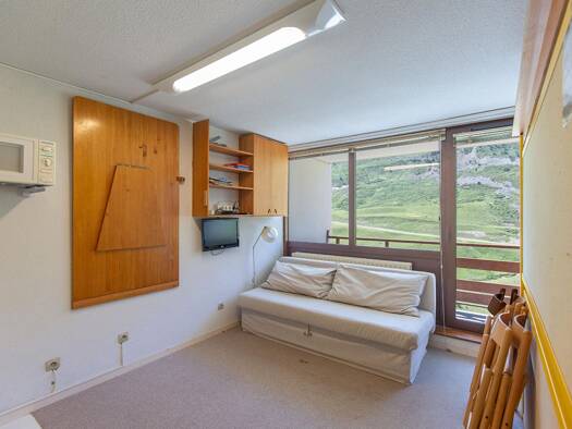 Appartement à vendre 94 000 € 1 pièce 23,33 m² Étage 8/15 Secteur Montagne Bagnères-de-Bigorre 65200