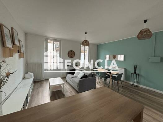 Duplex à louer 680 € 3 pièces 2 chambres 68,8 m² Étage 2/2 École primaire Scaliger-École maternelle Scaliger Agen 47000
