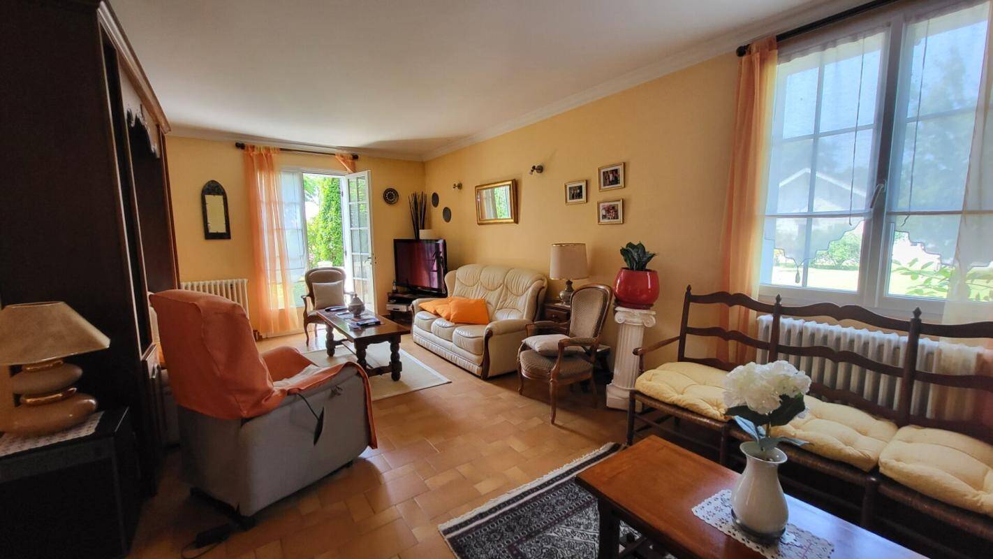 Maison à vendre, 210m², SAINT MEDARD DE MUSSIDAN