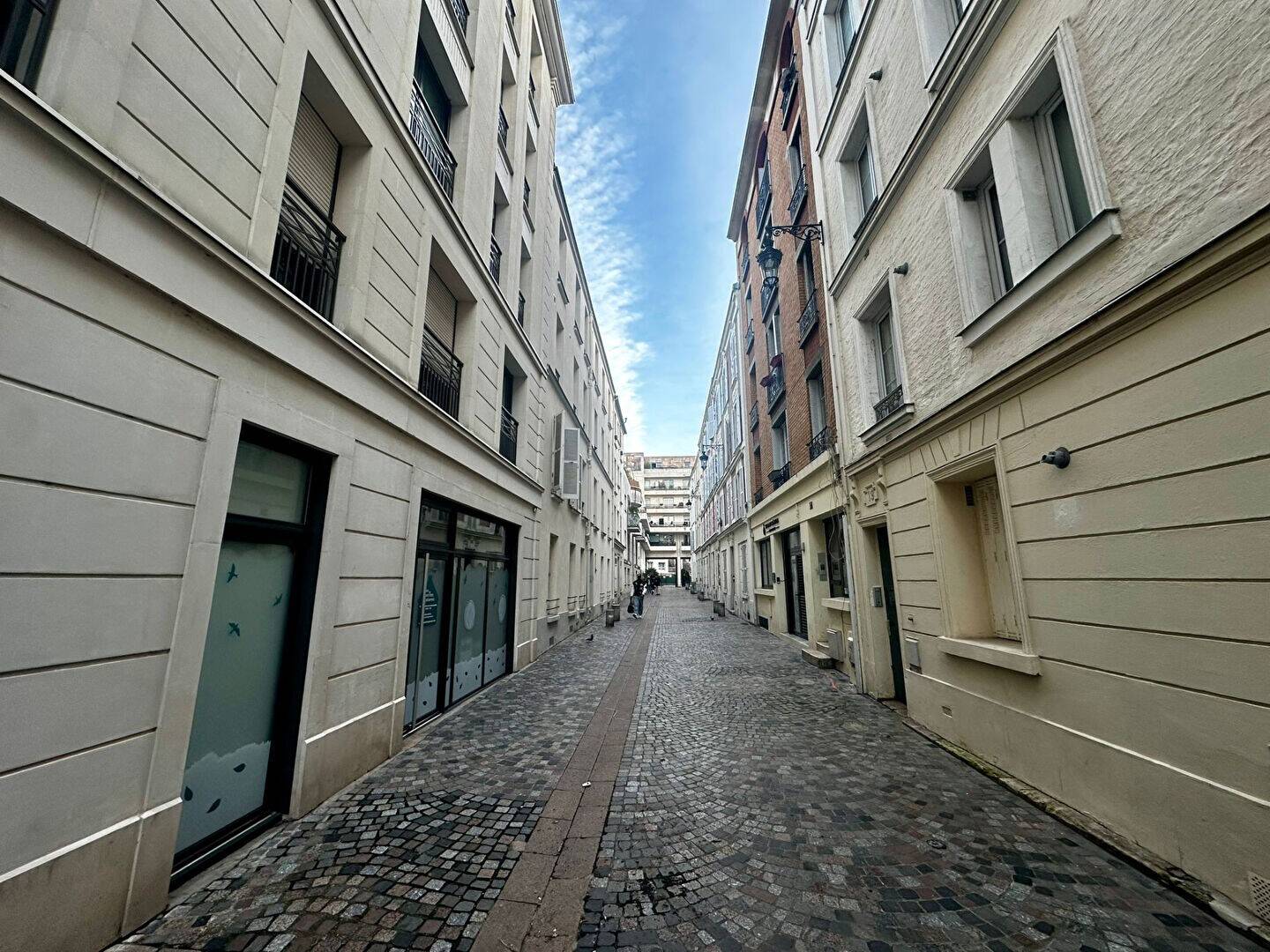Maison à louer, 22m², LEVALLOIS PERRET