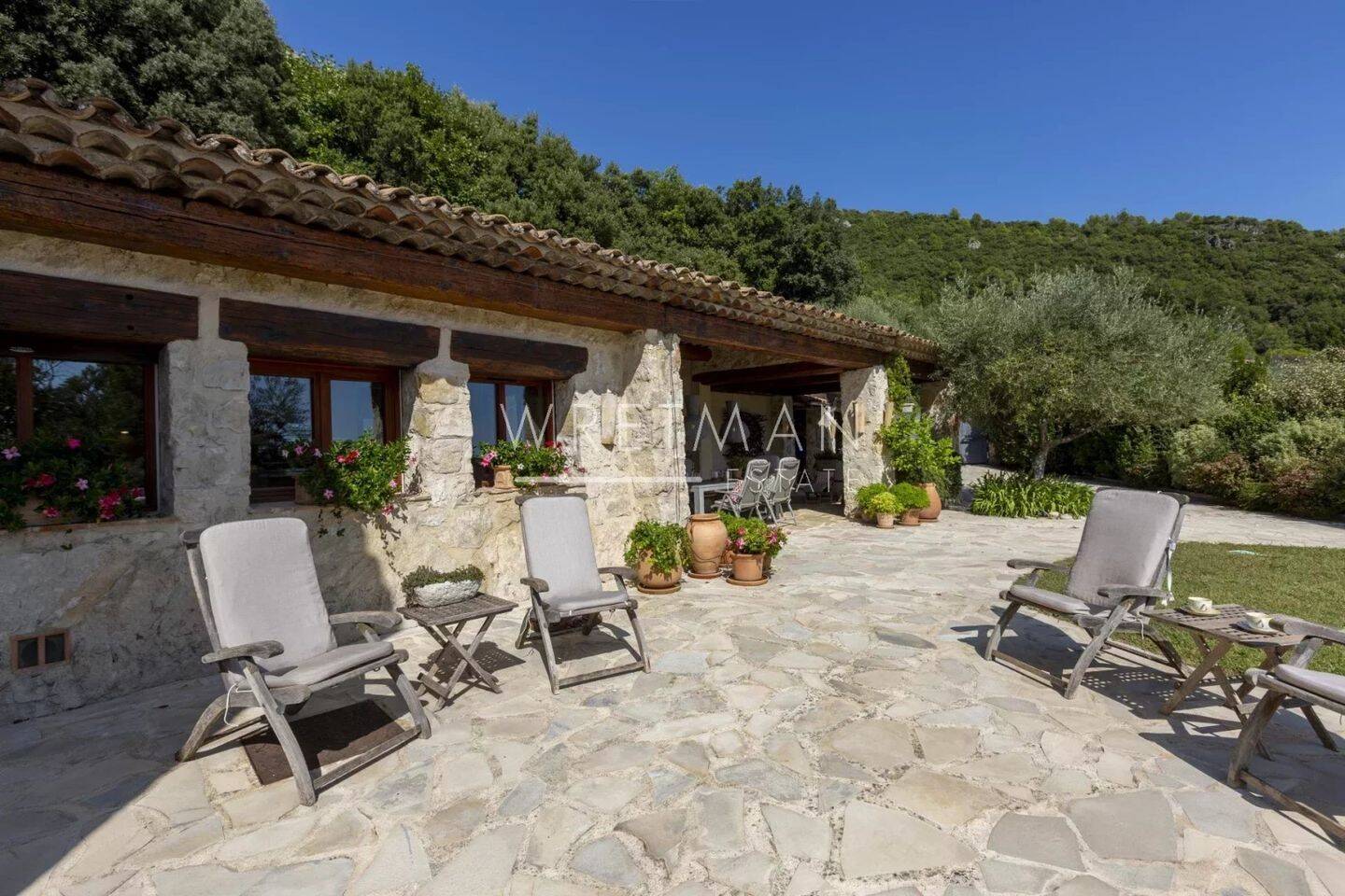 Maison à vendre, 230m², TOURRETTES SUR LOUP