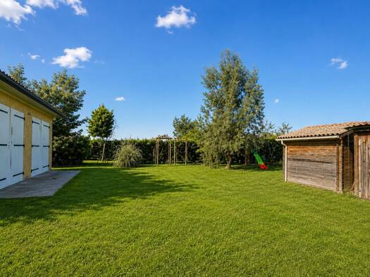 Maison de plain-pied à vendre 365 000 € 6 pièces 4 chambres 125 m² 1 010 m² de terrain Audenge 33980