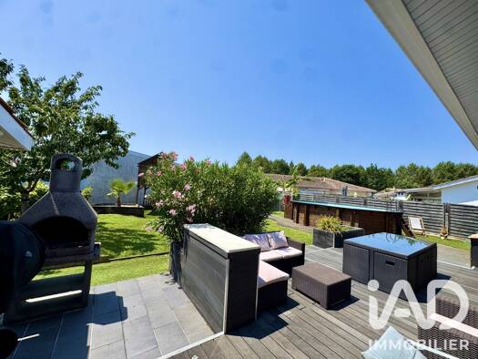 Maison de plain-pied à vendre 388 000 € 5 pièces 3 chambres 100 m² 813 m² de terrain Sanguinet 40460