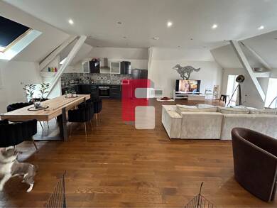 Ferme à vendre 420 000 € 12 pièces 8 chambres 335 m² 4 630 m² de terrain Villery 10320