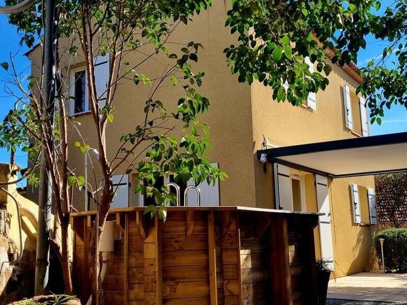 Maison à louer, 100m², MARSEILLE 13E